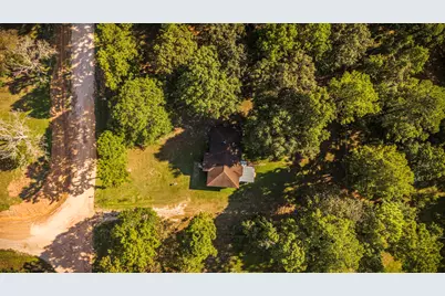 114 Dickens S, Livingston, TX 77351 - Photo 25