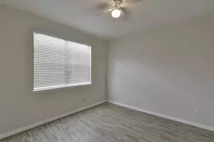 15707 Sandisfield Ln, Houston, TX 77084 - Photo 15