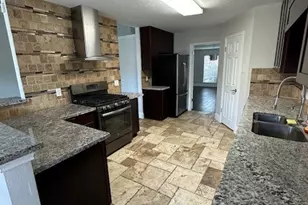 16715 Parliament Dr, Houston, TX 77083 - Photo 9