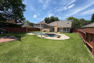 16715 Parliament Dr, Houston, TX 77083 - Photo 37