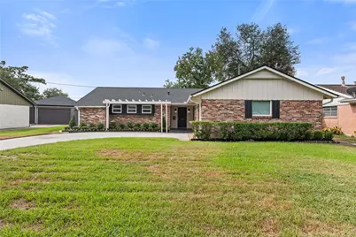 2302 Willowby Drive, Houston, TX 77008 - Photo 1