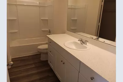 7837 Pink Dahlia Drive, Houston, TX 77016 - Photo 9