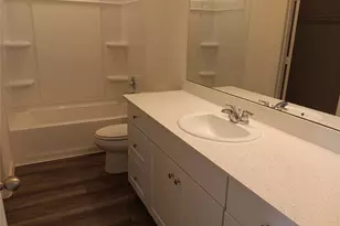 7837 Pink Dahlia Dr, Houston, TX 77016 - Photo 9