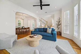 909 Reinicke St, Houston, TX 77007 - Photo 3