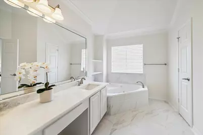 909 Reinicke Street, Houston, TX 77007 - Photo 13