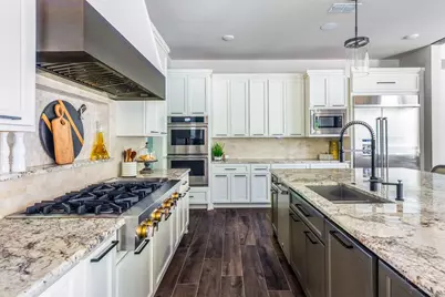 8619 Woods Hollow Trail, Fulshear, TX 77406 - Photo 17