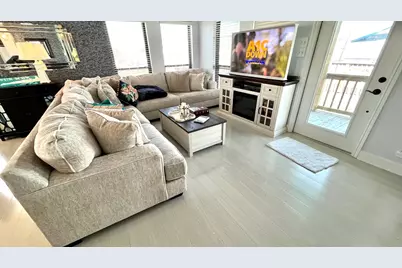 1122 Makatea, Tiki Island, TX 77554 - Photo 15