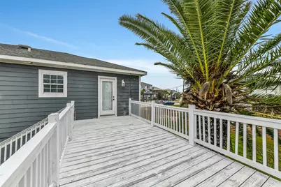 1110 64th Street, Galveston, TX 77551 - Photo 13