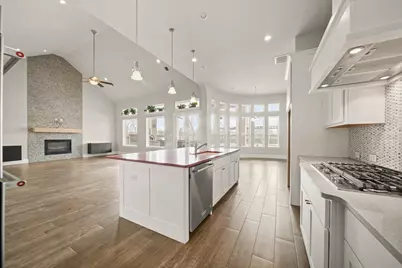 9502 Plaza Terrace Drive, Missouri City, TX 77459 - Photo 11