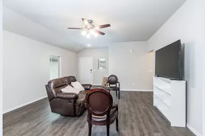 11599 Lazy Oak Creek Drive, Magnolia, TX 77354 - Photo 5