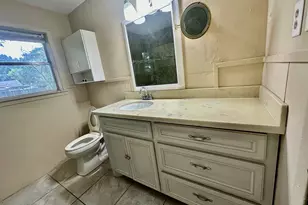 1100 Frost St, Rosenberg, TX 77471 - Photo 11