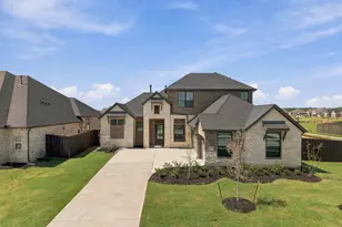 12055 Lk Vw Blvd, Mont Belvieu, TX 77523 - Photo 3