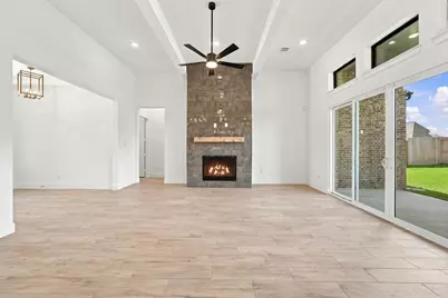 12055 Lake View Boulevard, Mont Belvieu, TX 77523 - Photo 21