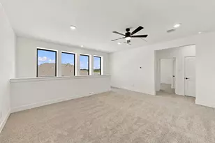 12055 Lk Vw Blvd, Mont Belvieu, TX 77523 - Photo 27