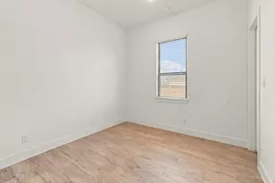 12055 Lk Vw Blvd, Mont Belvieu, TX 77523 - Photo 23