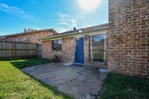 3031 Shawnee Dr, Sugar Land, TX 77479 - Photo 29