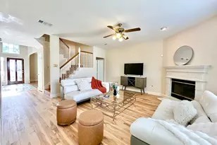 4911 Chappel Hill Dr, Missouri City, TX 77459 - Photo 9