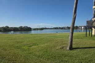 18800 Egret Bay Blvd, Webster, TX 77058 - Photo 15