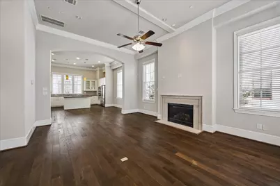238 E 28th Street, Houston, TX 77008 - Photo 9