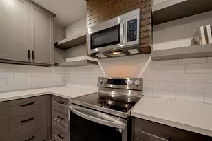 3014 Delia St, Houston, TX 77026 - Photo 9