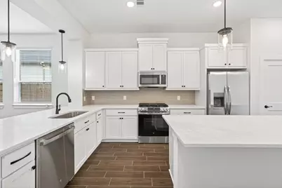 295 Mallards Rim Drive, Willis, TX 77318 - Photo 11