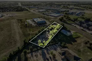 2701 S Market St, Brenham, TX 77833 - Photo 1