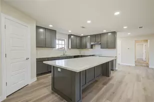 3416 Walnut Dr, Bay City, TX 77414 - Photo 13