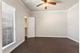 2004 Brabner Way, Conroe, TX 77301 - Photo 9