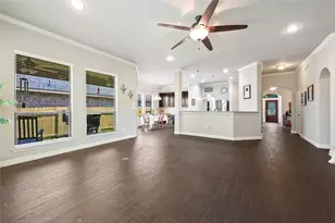 2004 Brabner Way, Conroe, TX 77301 - Photo 5