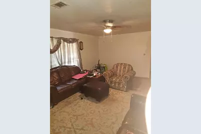 102 Amanda Street, Conroe, TX 77304 - Photo 3