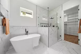 414 E 34th St, Houston, TX 77018 - Photo 7