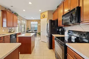 2411 Fern Lacy Ct, Spring, TX 77388 - Photo 9