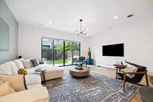 823 Aurora St, Houston, TX 77009 - Photo 5