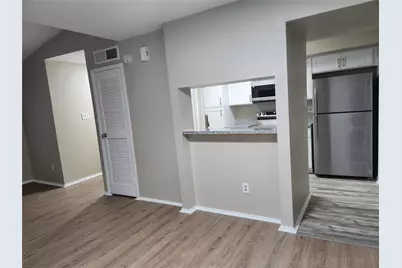 6602 Harbor Town Drive #408, Houston, TX 77036 - Photo 9
