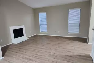 6602 Harbor Town Dr, Houston, TX 77036 - Photo 3