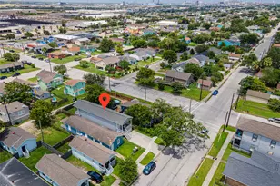 5004 Avenue L, Galveston, TX 77551 - Photo 27