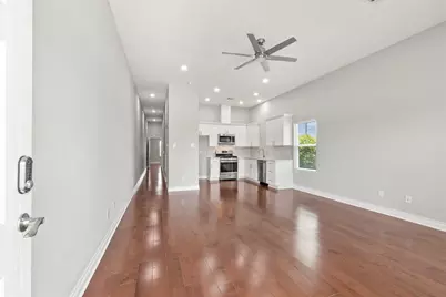 5004 Avenue L, Galveston, TX 77551 - Photo 7