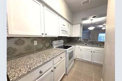 7727 Cambridge Street #7727, Houston, TX 77054 - Photo 9