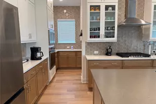 9911 Deep Water Dr, Missouri City, TX 77459 - Photo 11