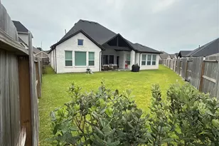 9911 Deep Water Dr, Missouri City, TX 77459 - Photo 25