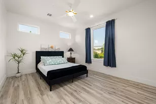 1306 Grove St, Houston, TX 77020 - Photo 27