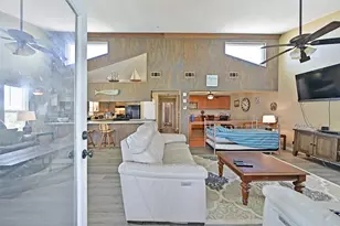 206 Galleon Dr, Freeport, TX 77541 - Photo 3