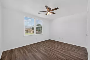 1122 Cedar Creek Drive, Conroe, TX 77301 - Photo 11