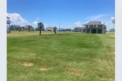 817 Casa Drive, Crystal Beach, TX 77650 - Photo 3