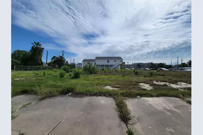 1424 Strand Street, Galveston, TX 77550 - Photo 7
