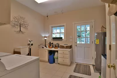 1263 Weishuhn Road, New Ulm, TX 78950 - Photo 17