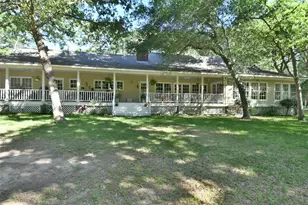1263 Weishuhn Rd, New Ulm, TX 78950 - Photo 33