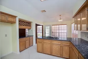 3411 Honeylocust Dr, Sugar Land, TX 77479 - Photo 7