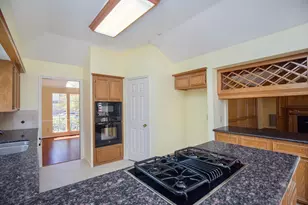 3411 Honeylocust Dr, Sugar Land, TX 77479 - Photo 9