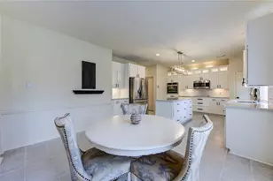 4419 3 Rivers Dr, Sugar Land, TX 77478 - Photo 9